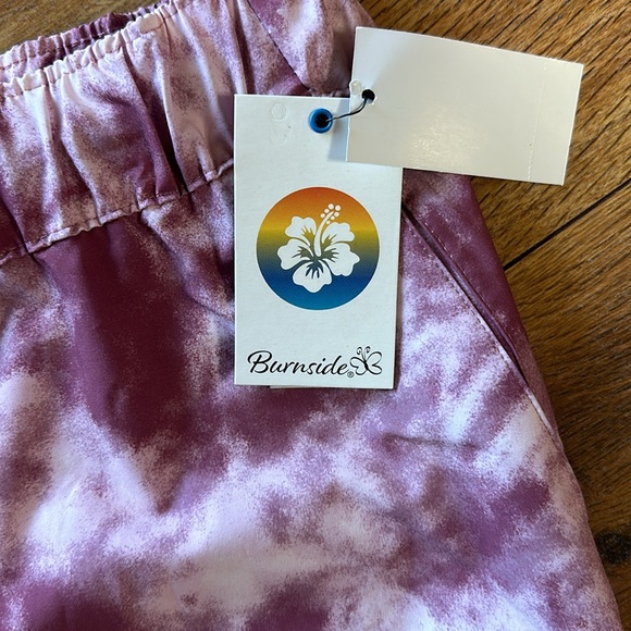 Burnside Tie Dye Shorts - Picture 2 of 6
